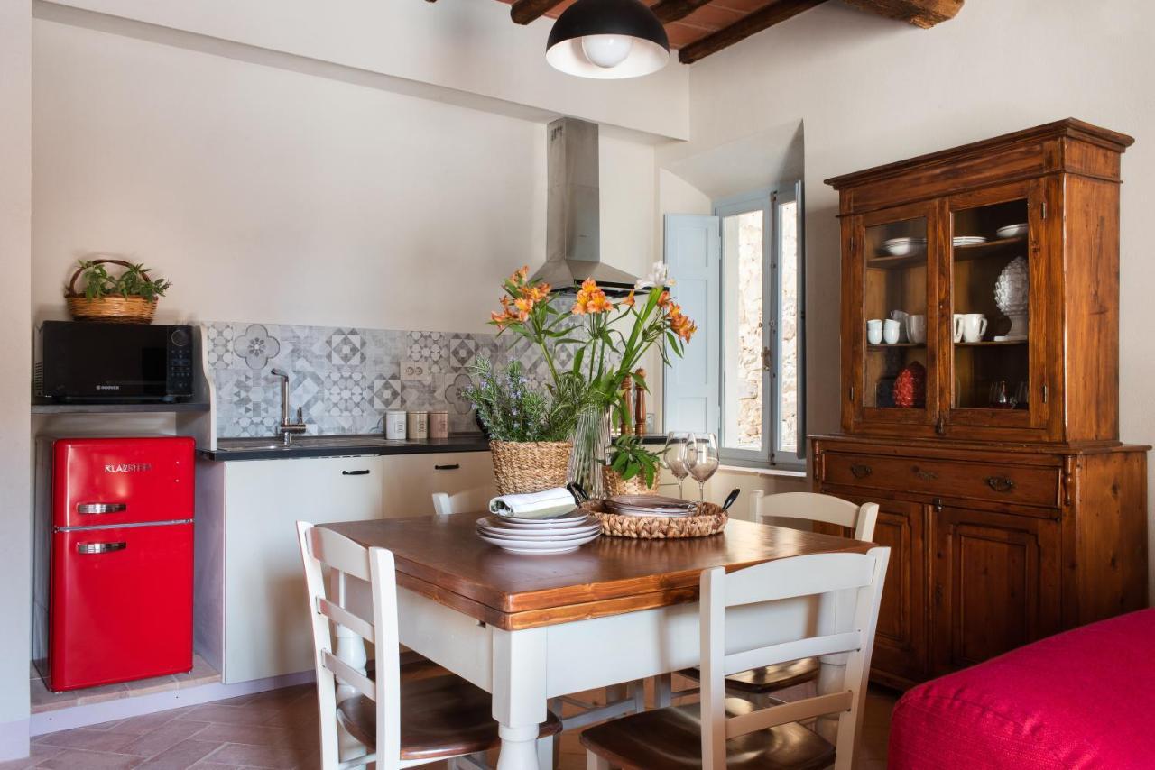 La Casetta Di Nise, Charming Private Spa Castelnuovo dell'Abate ภายนอก รูปภาพ
