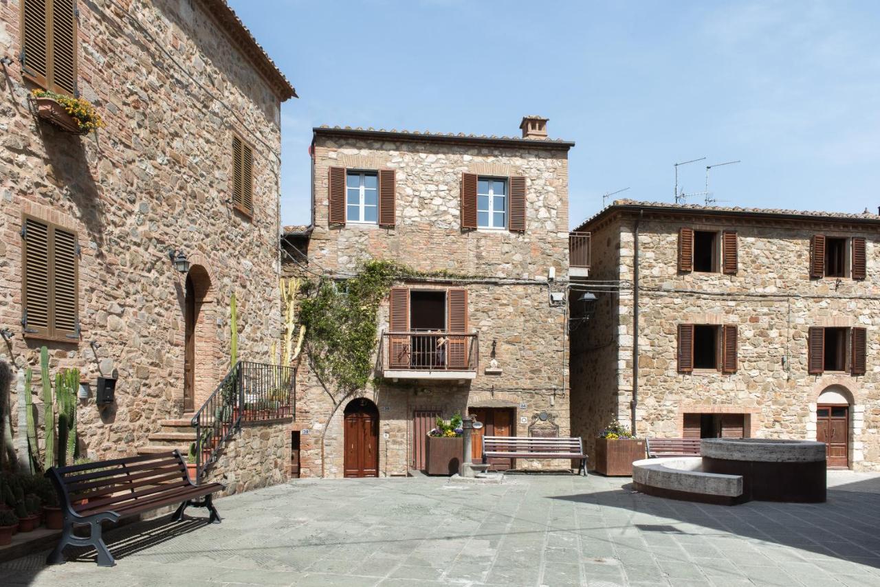 La Casetta Di Nise, Charming Private Spa Castelnuovo dell'Abate ภายนอก รูปภาพ